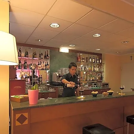 Mio Hotel 3*