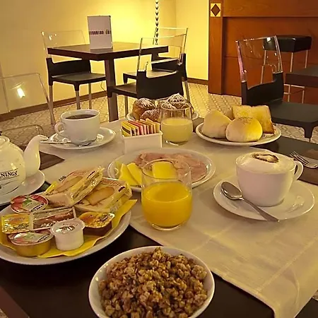 Mio Hotel 3*
