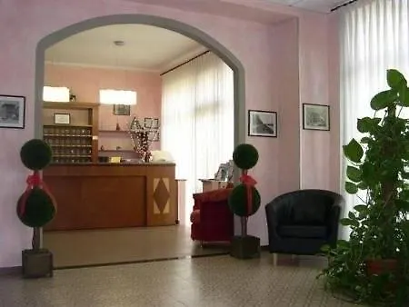 Mio Hotell 3*