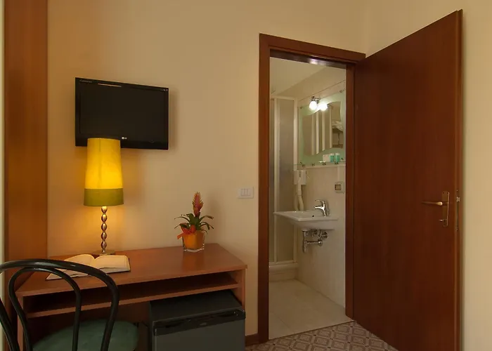 Mio Hotel 3*